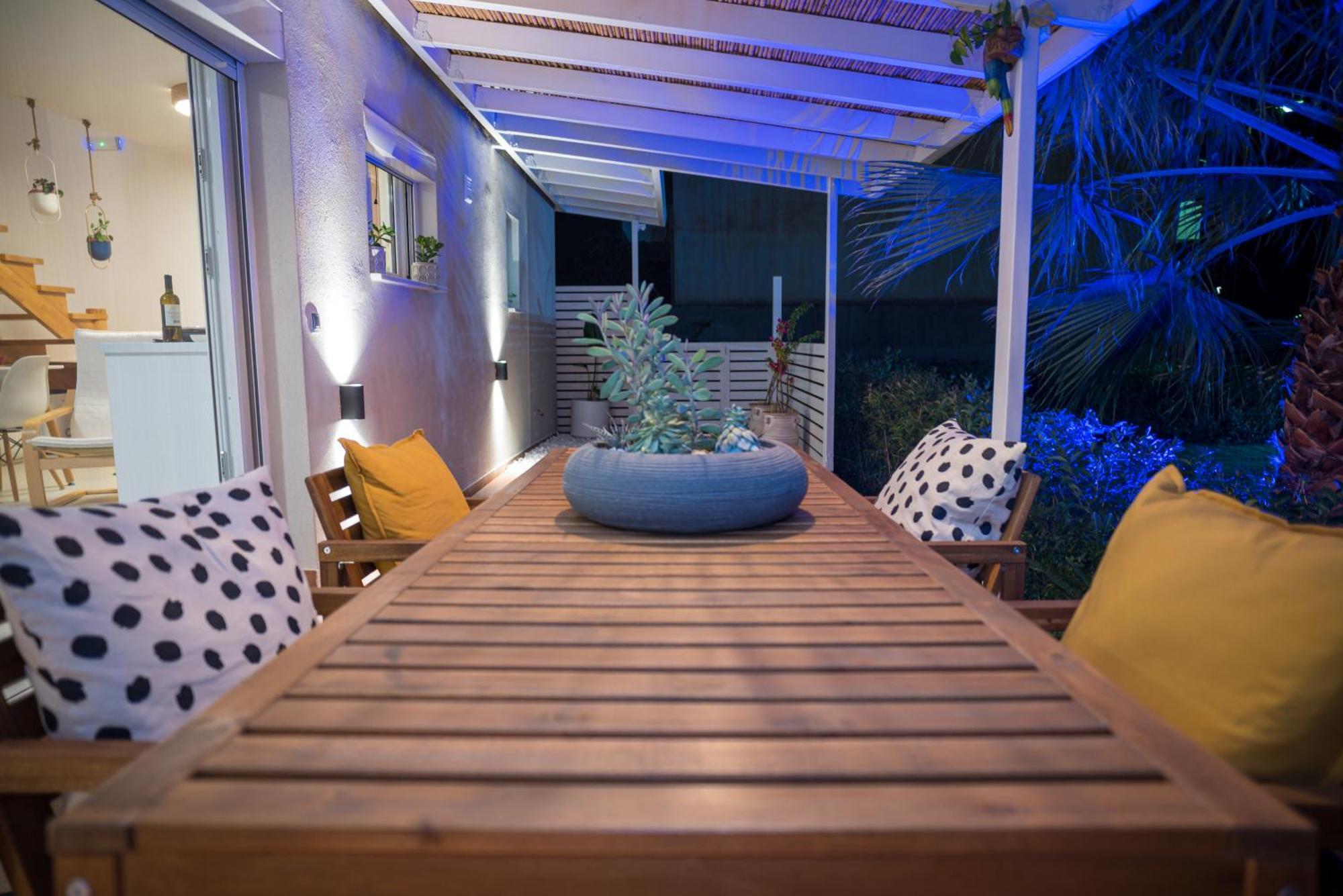 Coconut Blue Apartment Itea Exterior photo