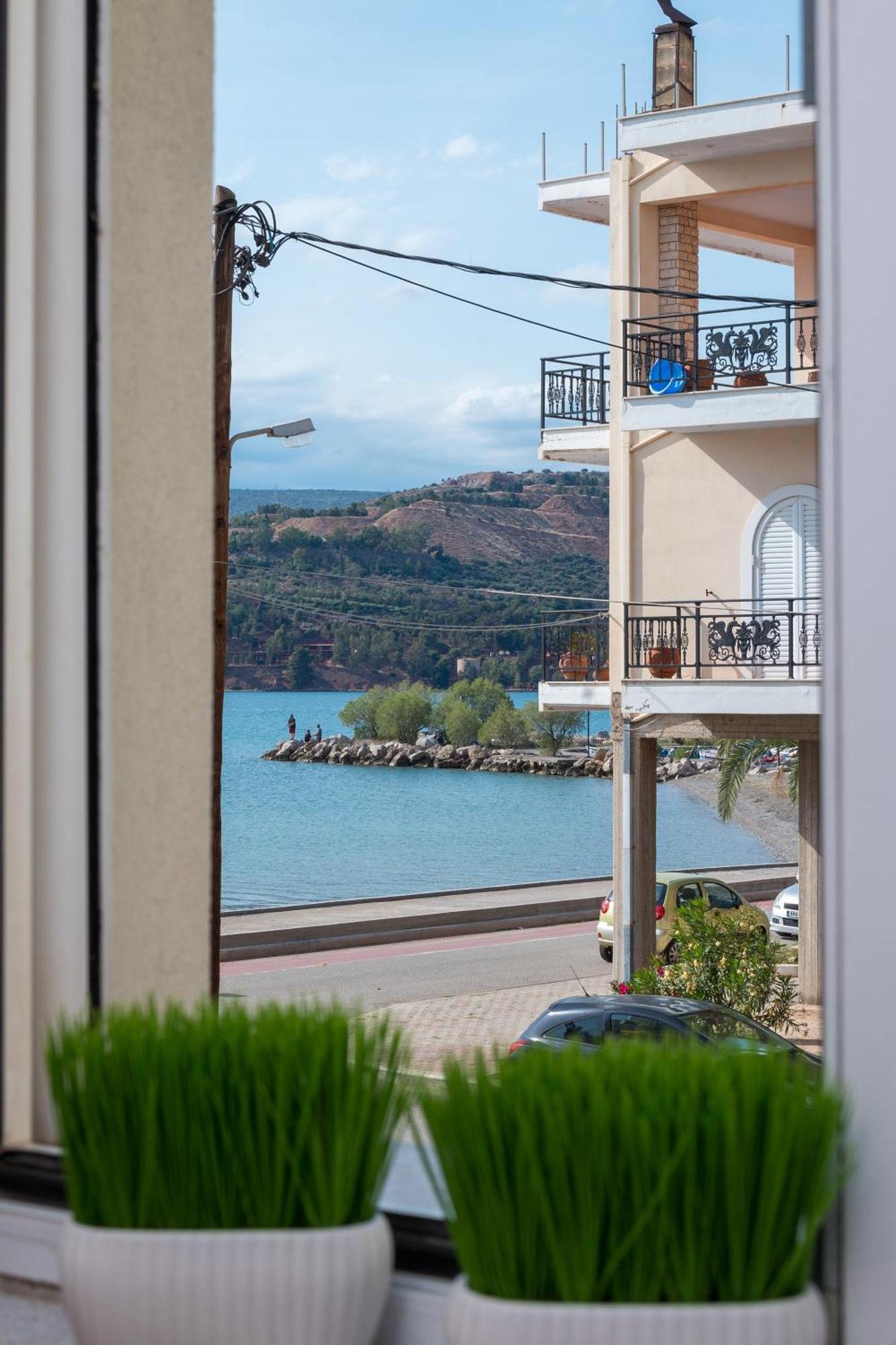 Coconut Blue Apartment Itea Exterior photo