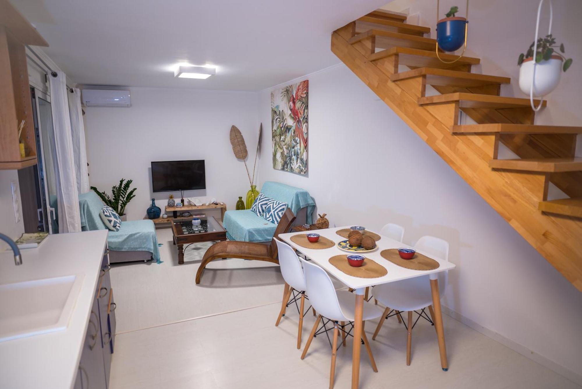 Coconut Blue Apartment Itea Exterior photo